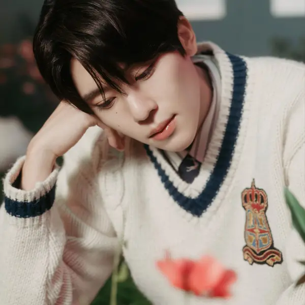 Shion — K-pop artist photo
