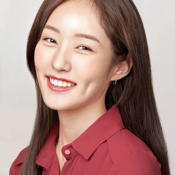 Kim Ji-ah — K-pop artist photo