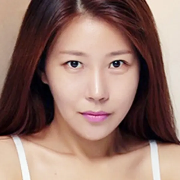 Ah Ri — K-pop artist photo