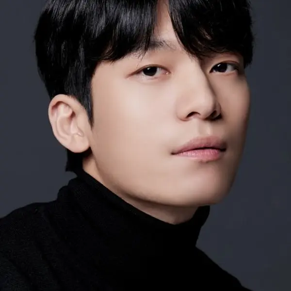 Wi Ha-jun — K-pop artist photo