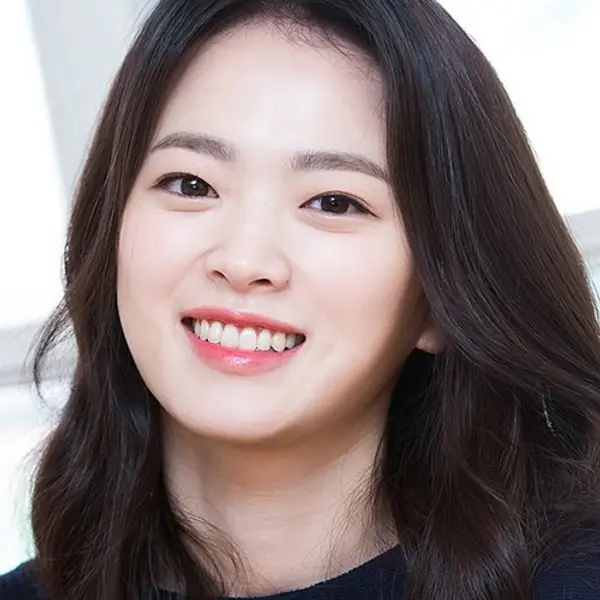 Chun Woo-hee — K-pop artist photo