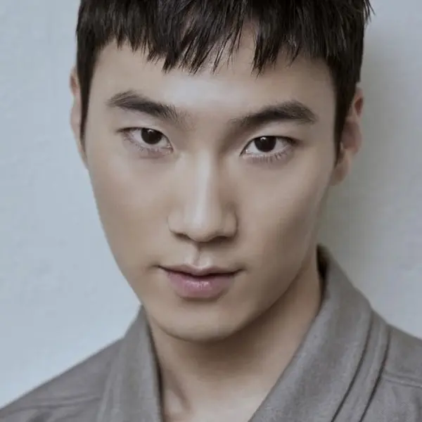 Lee Hong-nae — K-pop artist photo