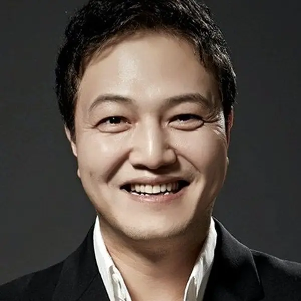 Jung Woong-in — K-pop artist photo