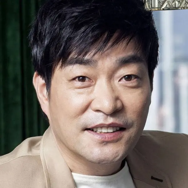 Son Hyun-joo — K-pop artist photo