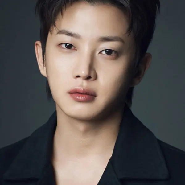 Kim Min-seok — K-pop artist photo