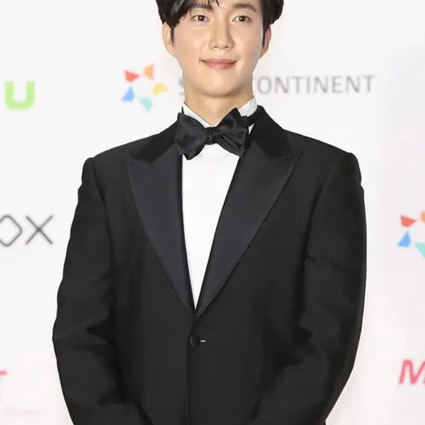 Park Geon-il — K-pop artist photo