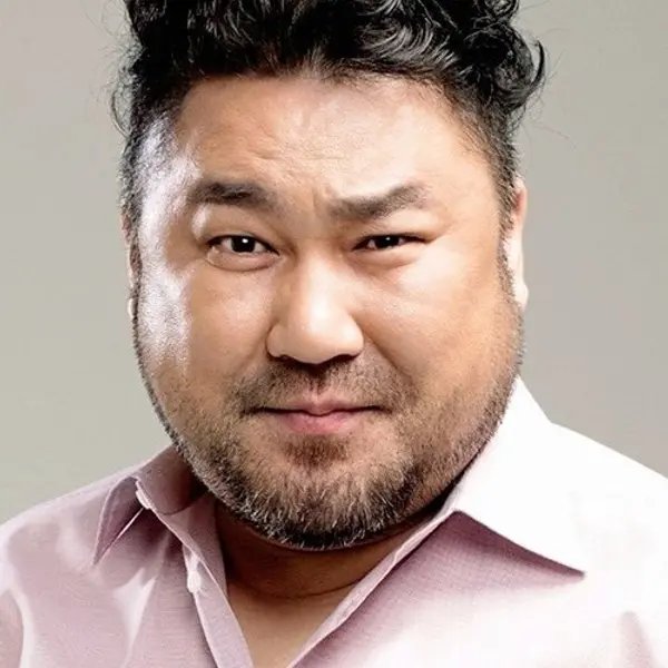 Ko Chang-seok — K-pop artist photo