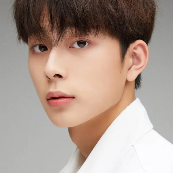 Yoo Seon-ho — K-pop artist photo
