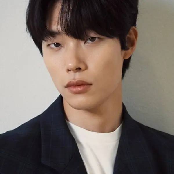 Ryu Jun-yeol — K-pop artist photo