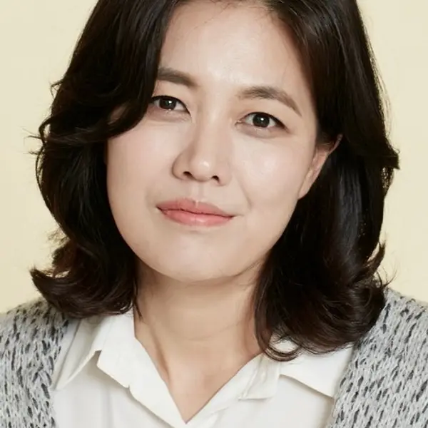 Kim Jung-young — K-pop artist photo