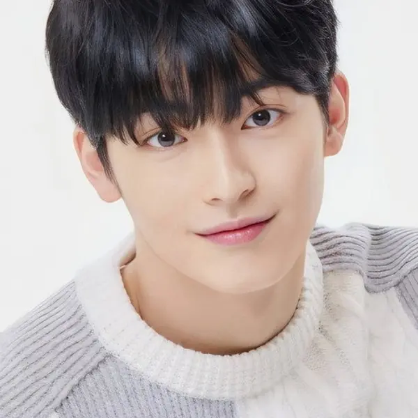 Shin Jun-seop — K-pop artist photo