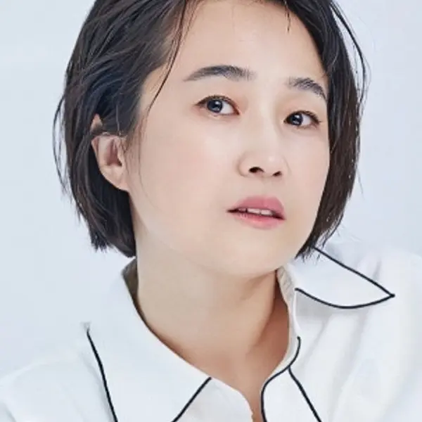 Song Eun-yi — K-pop artist photo