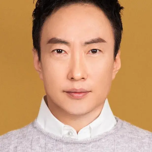 Park Myung-soo — K-pop artist photo