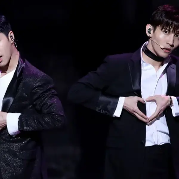 TVXQ! — K-pop group photo