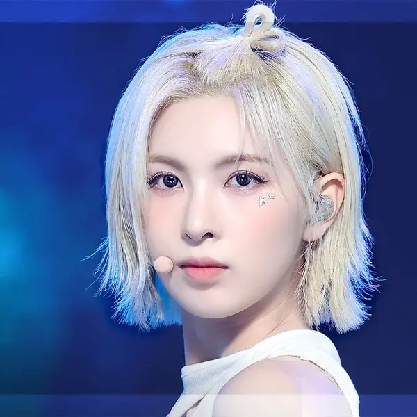 Baeyi — K-pop artist photo