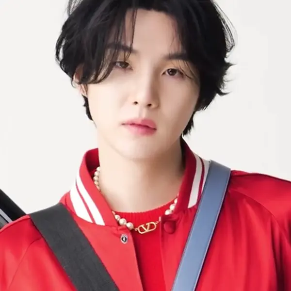 Suga — K-pop artist photo