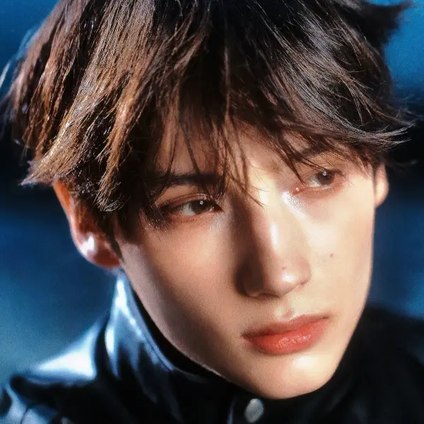 Huening Kai — K-pop artist photo