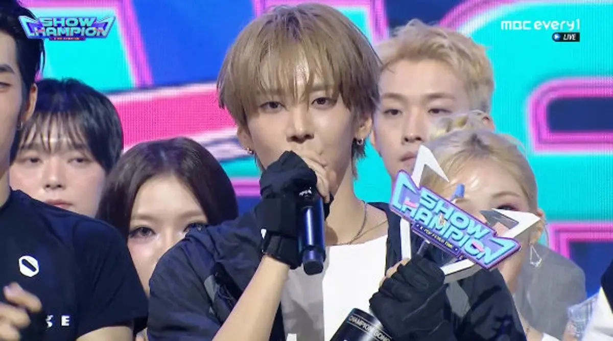 82MAJOR win first-ever music show trophy on Show Champion, three years after debut