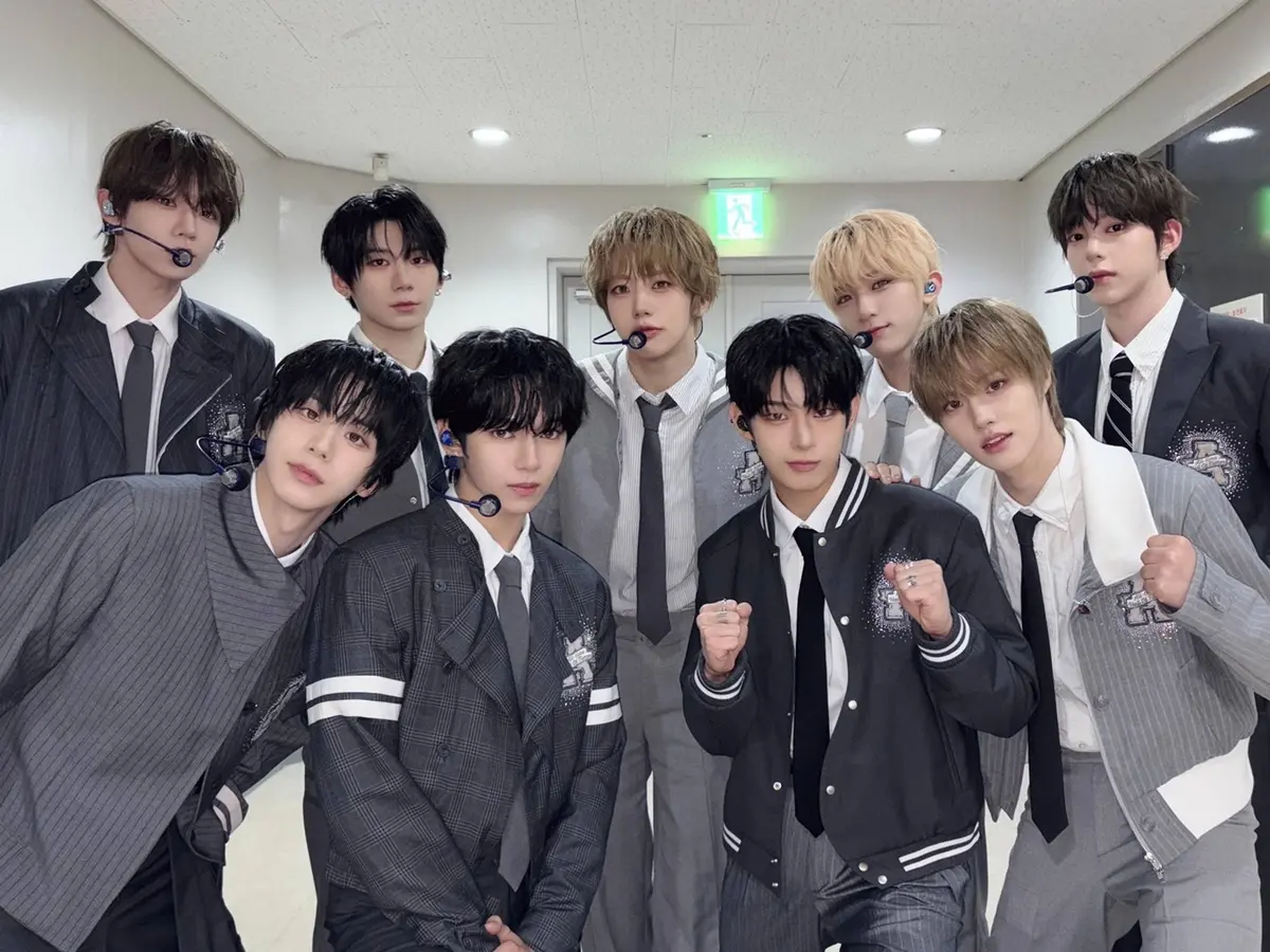 AHOF hits Kuala Lumpur on debut Asia tour, mini album 3 'RUN TO YOU' drops July 8