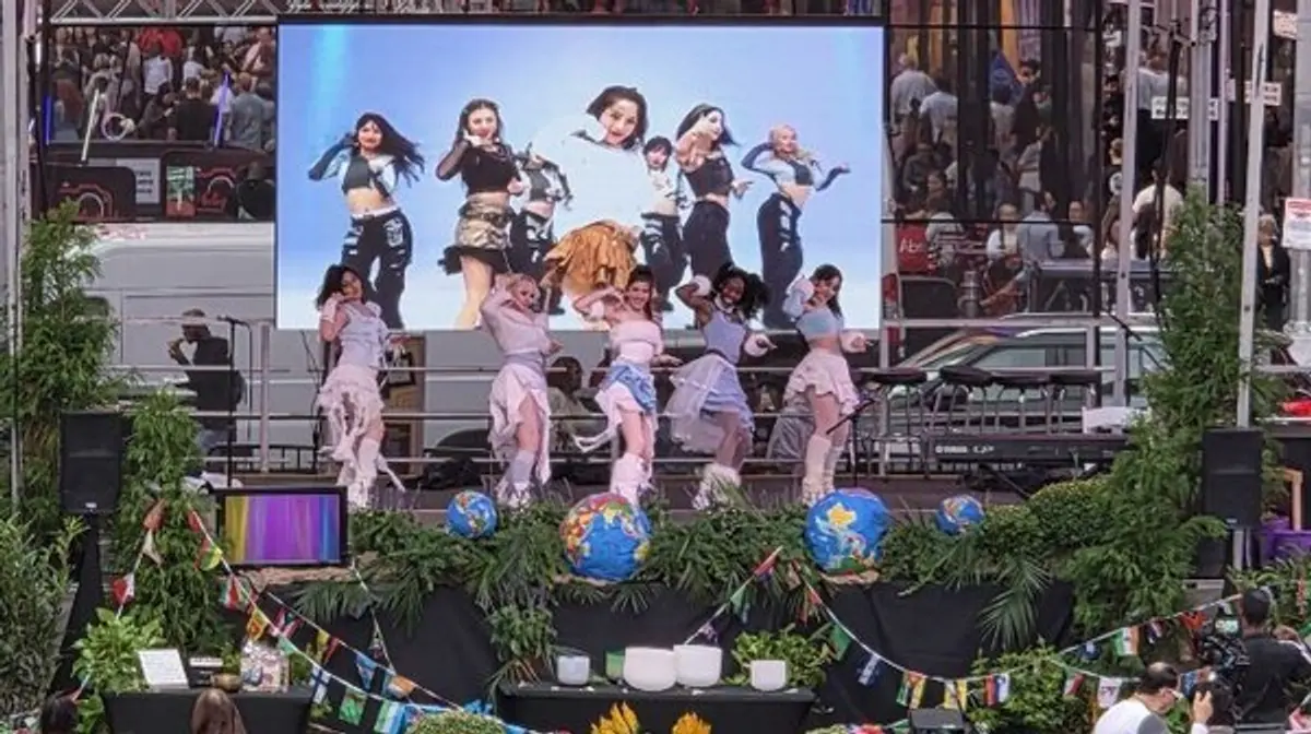 BLINGONE performs at Times Square International Day of Peace Concert