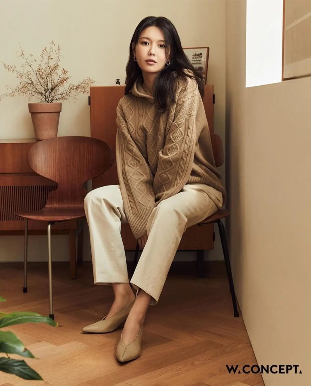 Choi Soo-young steps up as honorary judge at Mise-en-scène Film Festival after 14-year relationship ends