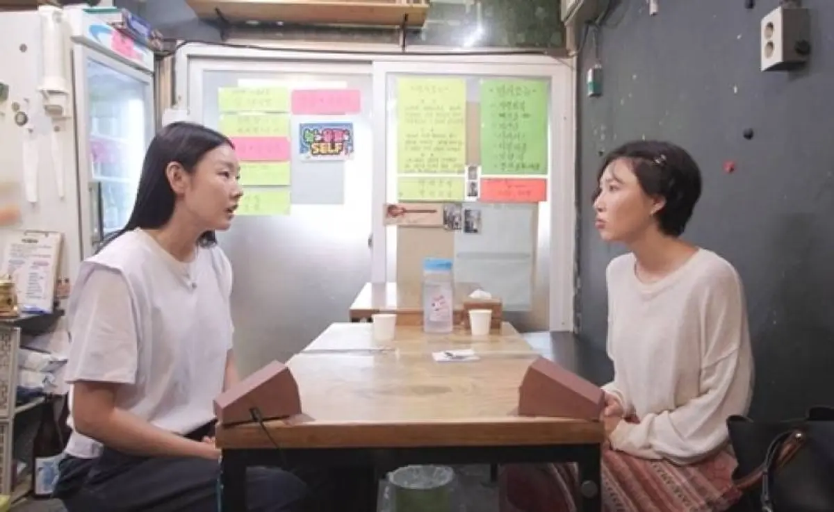 Hwasa reveals she had no idea who Jensen Huang was when Nvidia CEO shouted her out