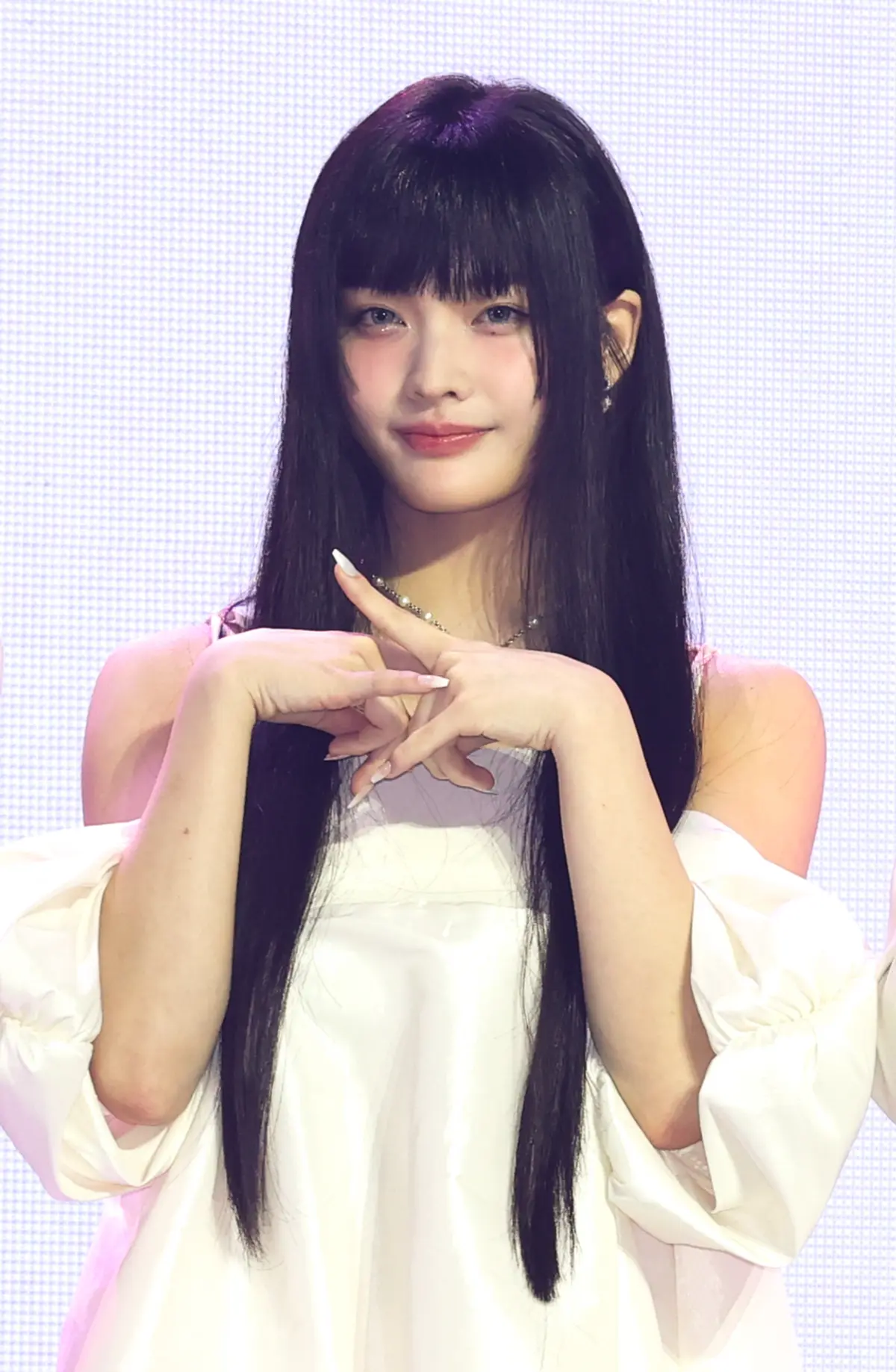 ILLIT's Iroha sprains ankle in rehearsal days before 'Break Even' comeback