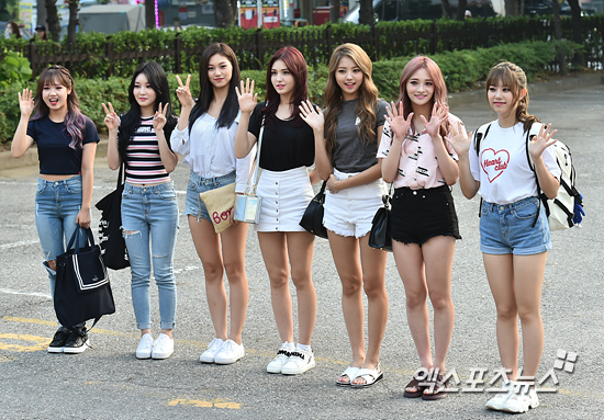 IOI wins Show! Music Core with 7,815 points — absent from the stage
