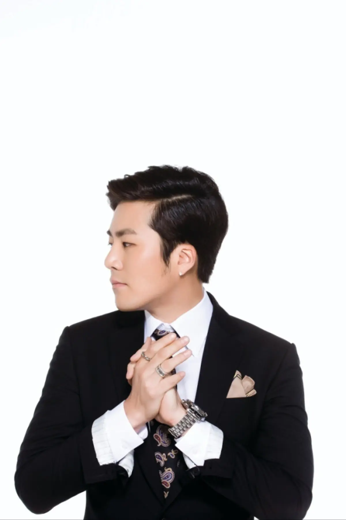 Iru's "Kaman Angyeong" hits #1 on karaoke chart 20 years after release, spotlighted on SBS variety show