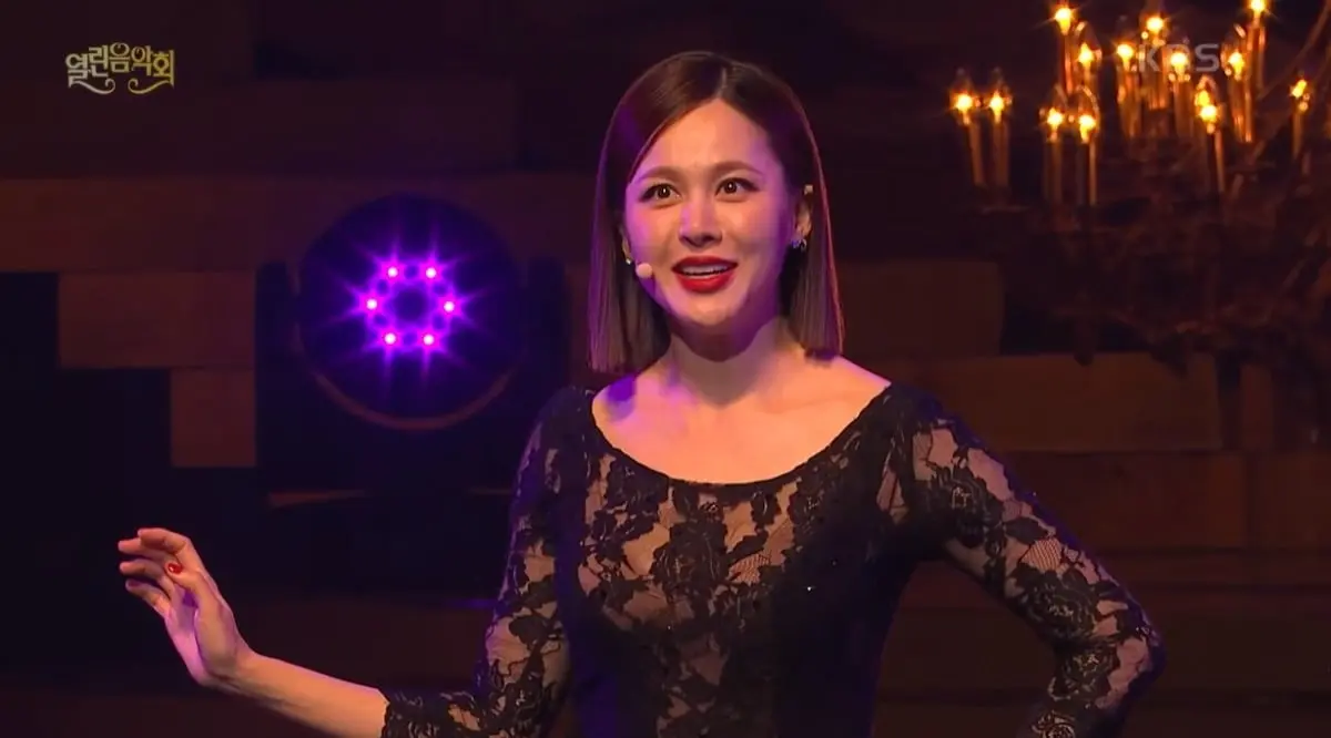 IVY to make Broadway history as first Korean actor in 'Chicago,' playing Roxie Hart Aug 17–Sep 6