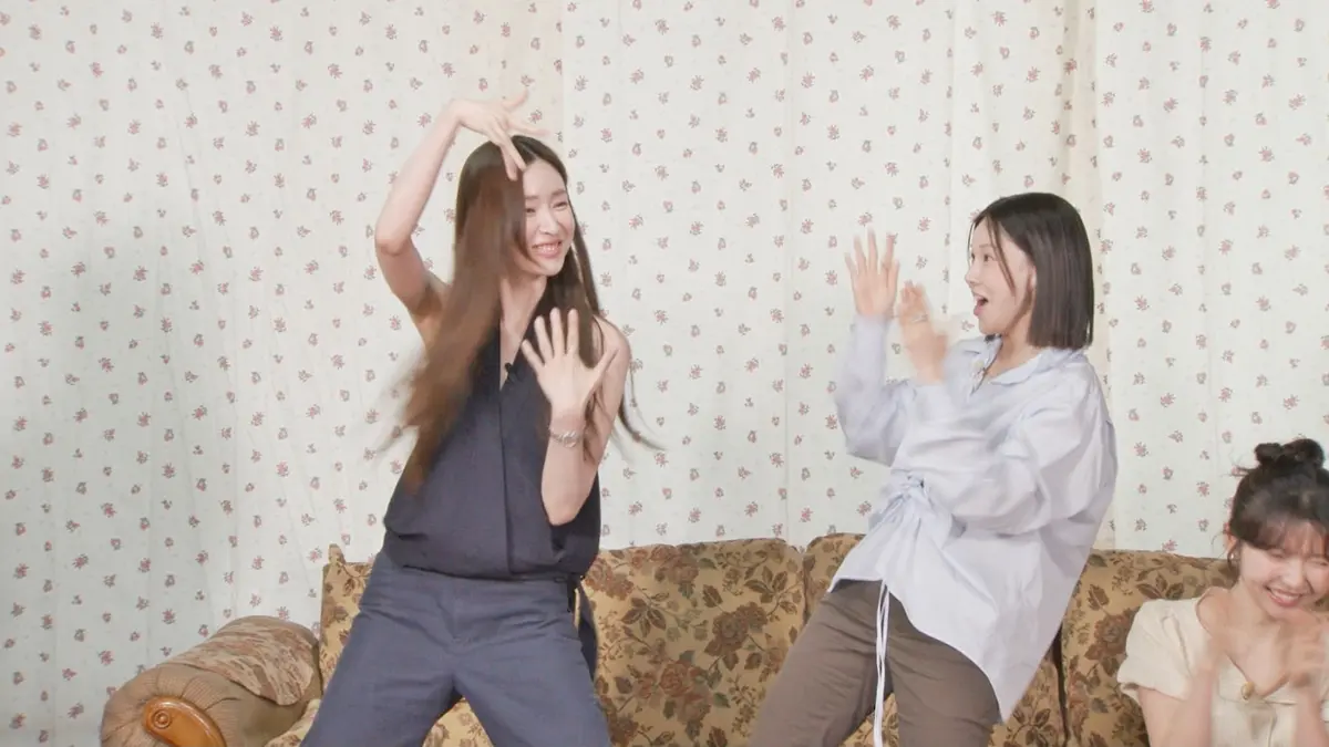 Ivy opens up about dating life; Cha Jung-won spills her ideal type on SBS variety show