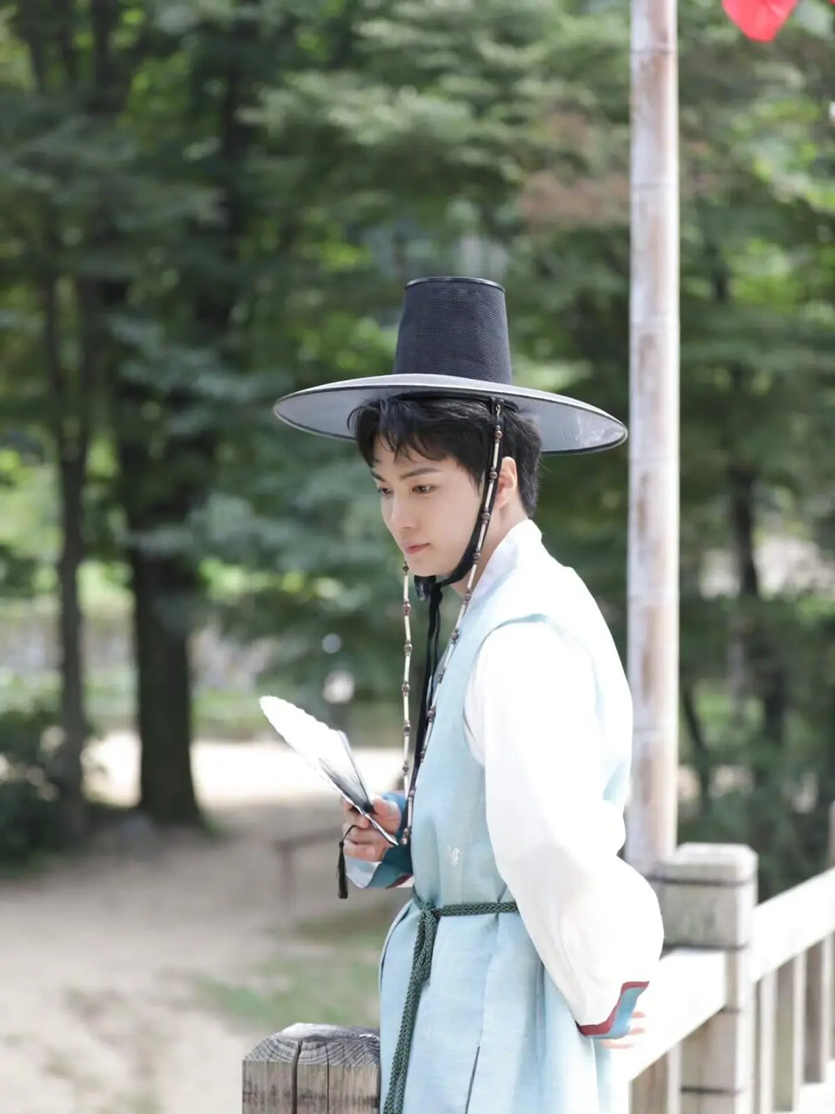 NU'EST's JR Kim Jong-hyun teases acting push after March discharge, fan meeting and Asia tour ahead