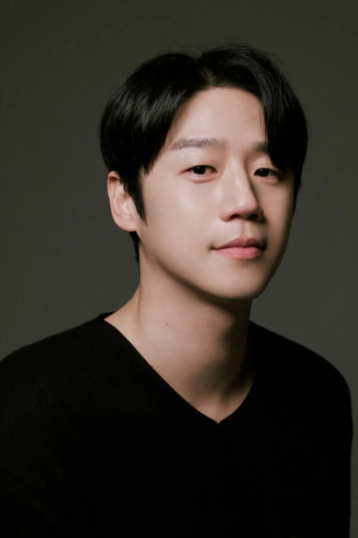 Jung Jun-won signs with Companion, joins Lee Je-hoon's agency ahead of MBC drama