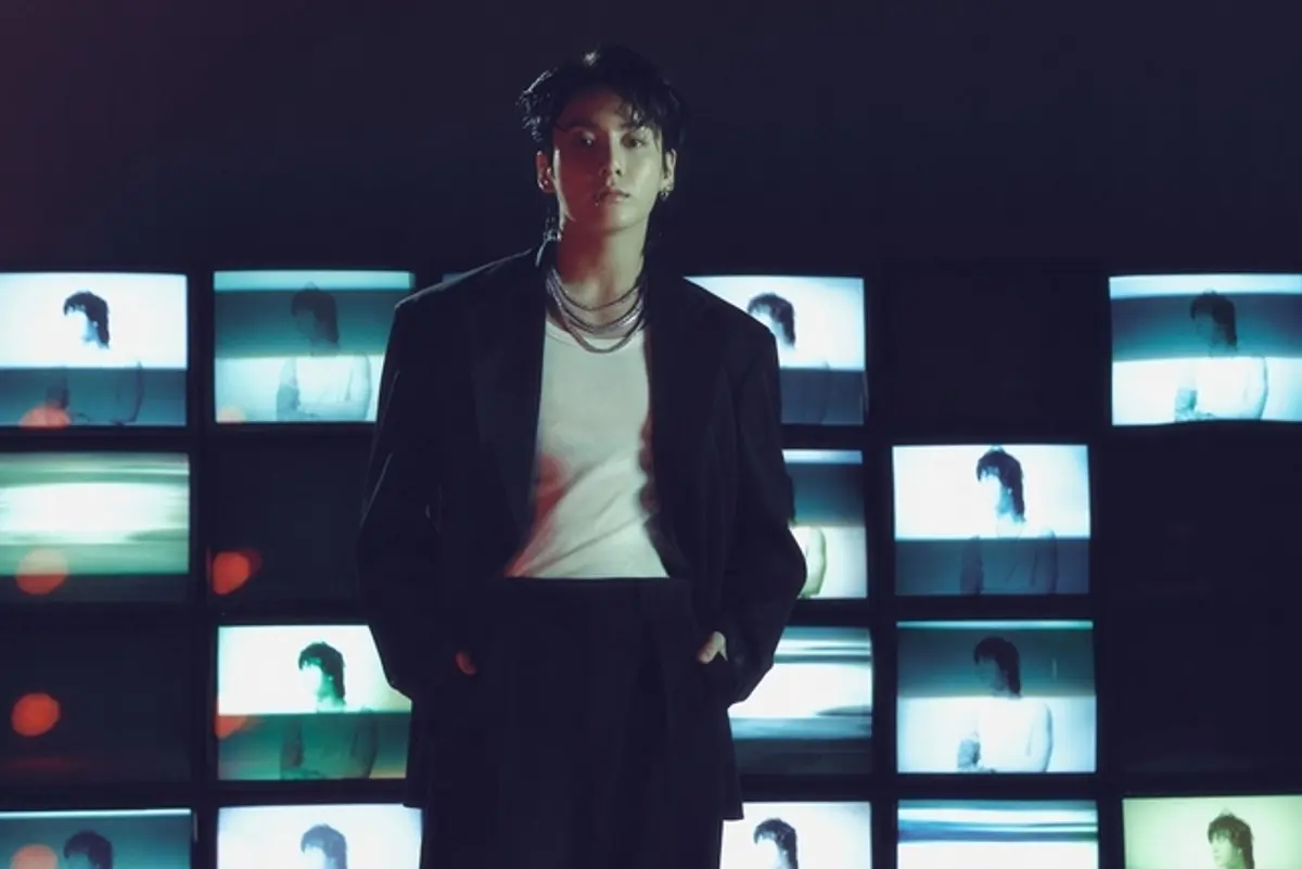 Jungkook's 'Standing Next to You' crosses 1.5 billion Spotify streams