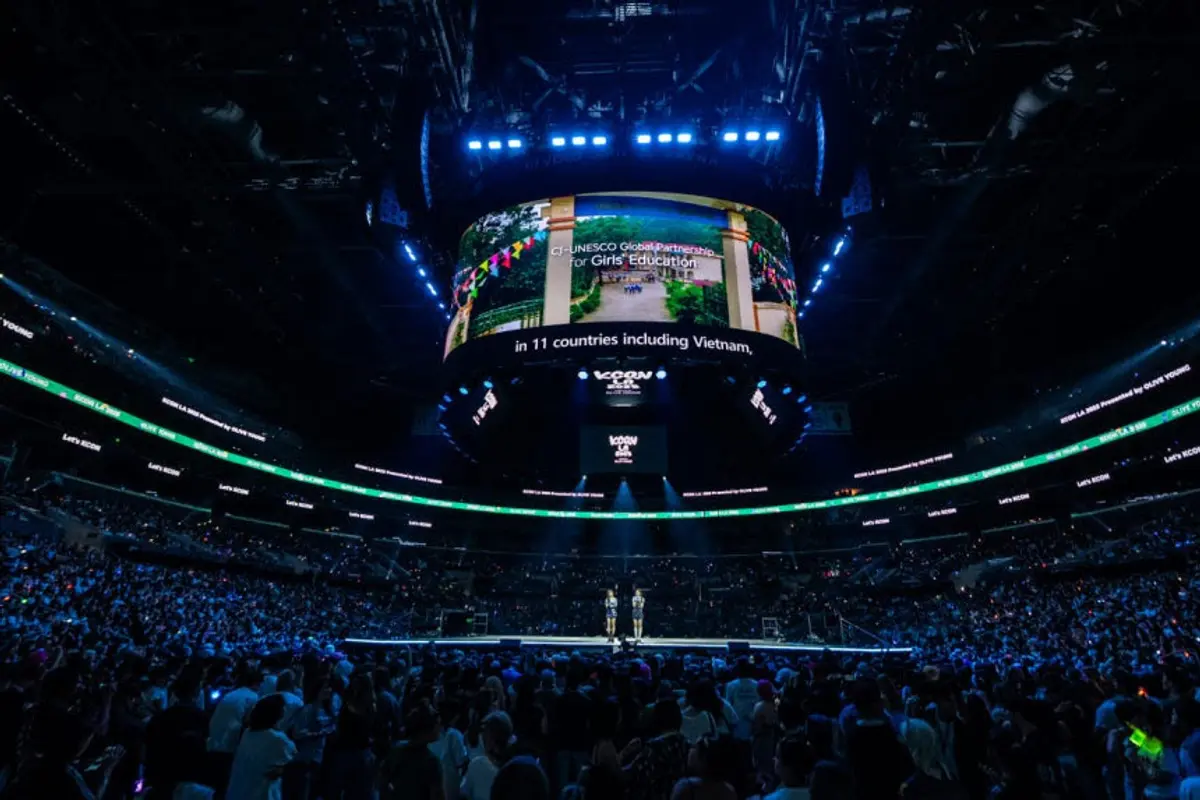 K-Festivals Go Global: HYBE Takes Weverse Con to New Delhi, Waterbomb and KCON Expand Reach