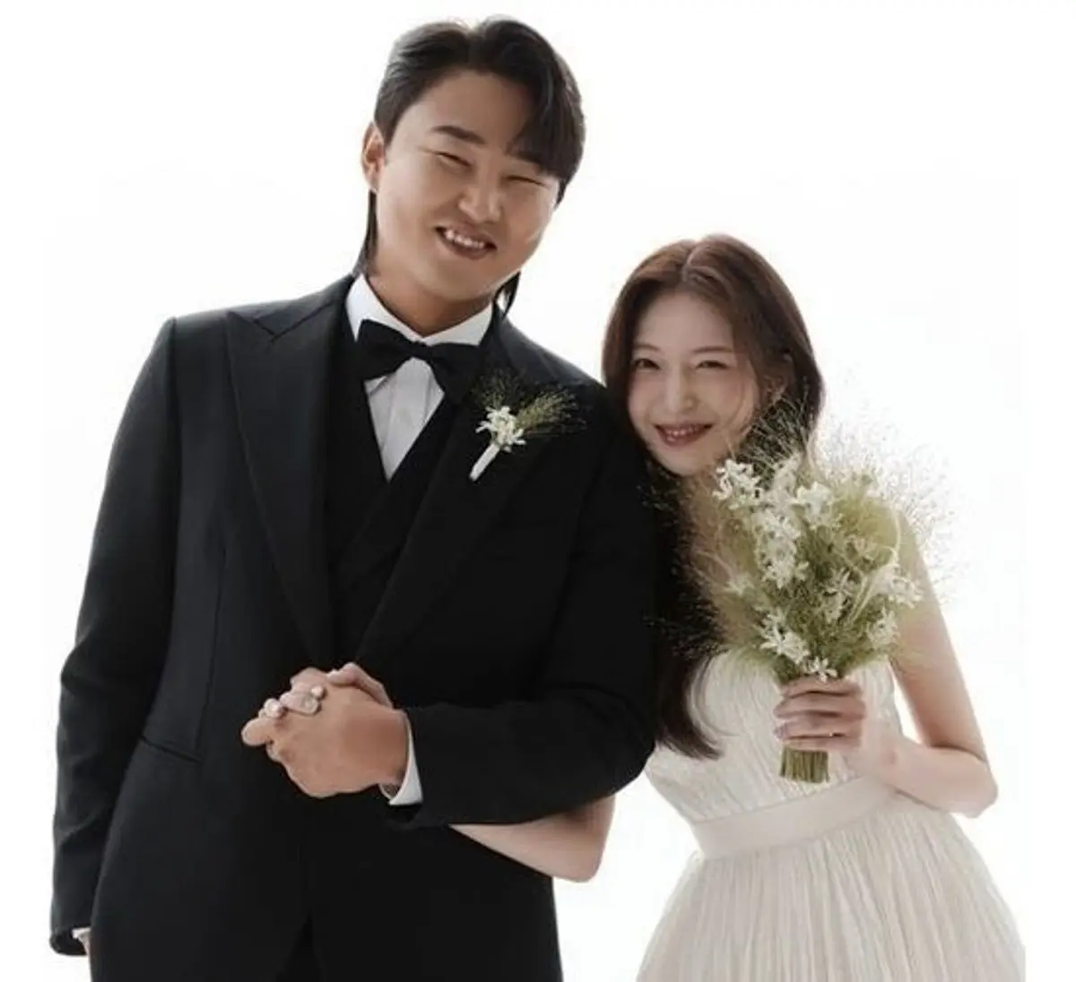 Kim Ji-yeon opens up about divorce from Jung Chul-won in emotional letter to her son