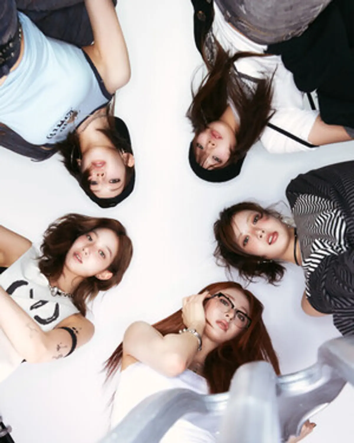 LE SSERAFIM's 'SPAGHETTI' Hits 300M Streams on Spotify — Their 9th Song to Do It