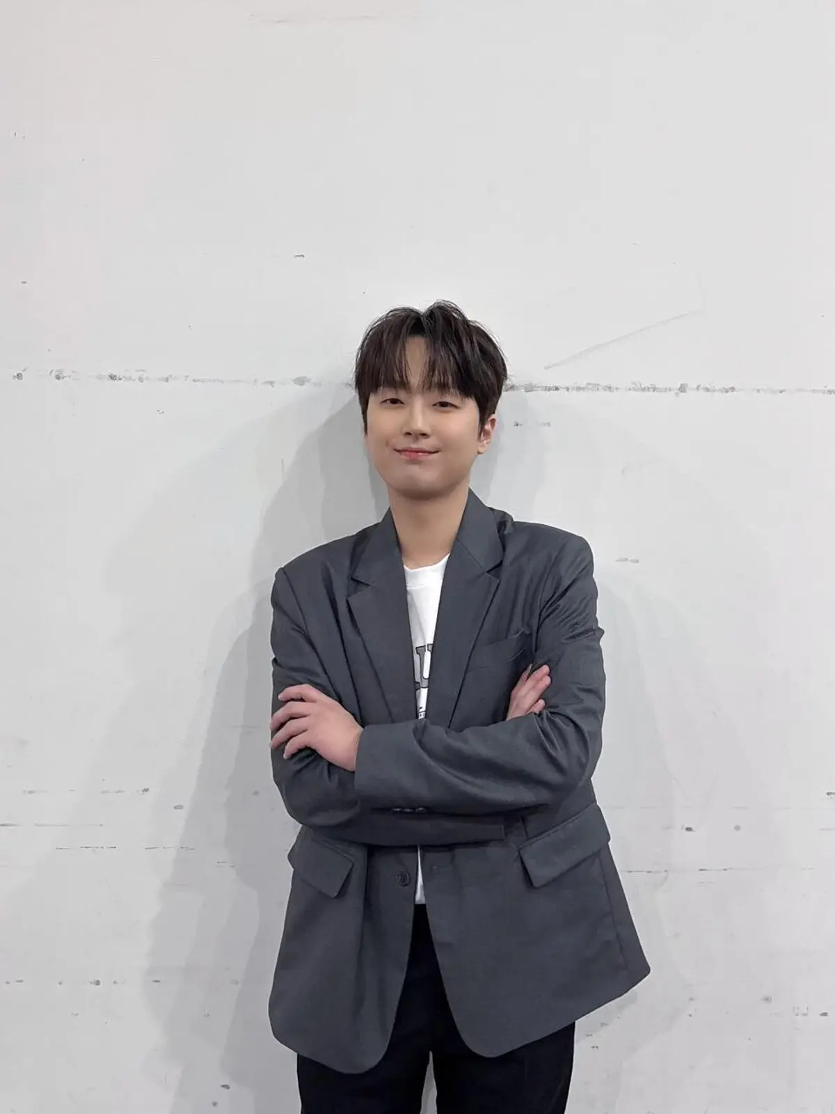 Lee Chan-won wraps nationwide tour, continues as MC on Immortal Songs in 2026