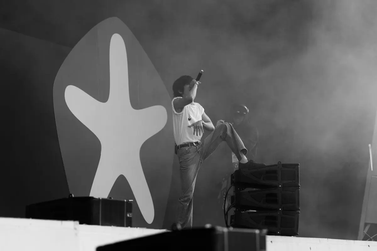 Lee Seung-yoon performs at Pentaport 2026, capping a run of awards and a 29-track album