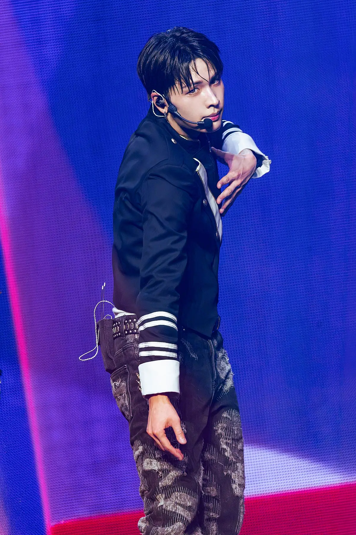NEXZ kick off first Asia tour 'SAUCIN' THE WORLD' at Seoul's Olympic Hall