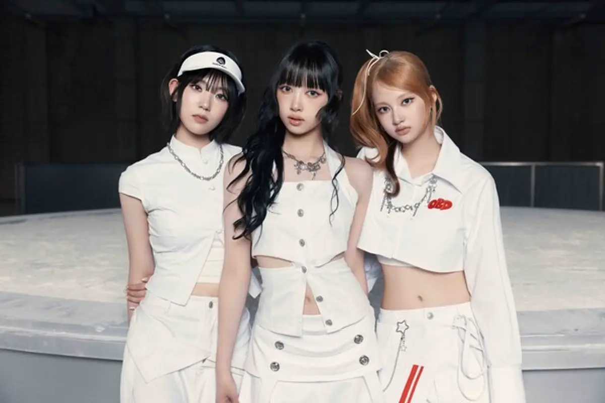 OURBIRTHDAY: JYP's first new girl group in 4 years sets July 22 pre-debut with 'HUNGRY (Side A)'
