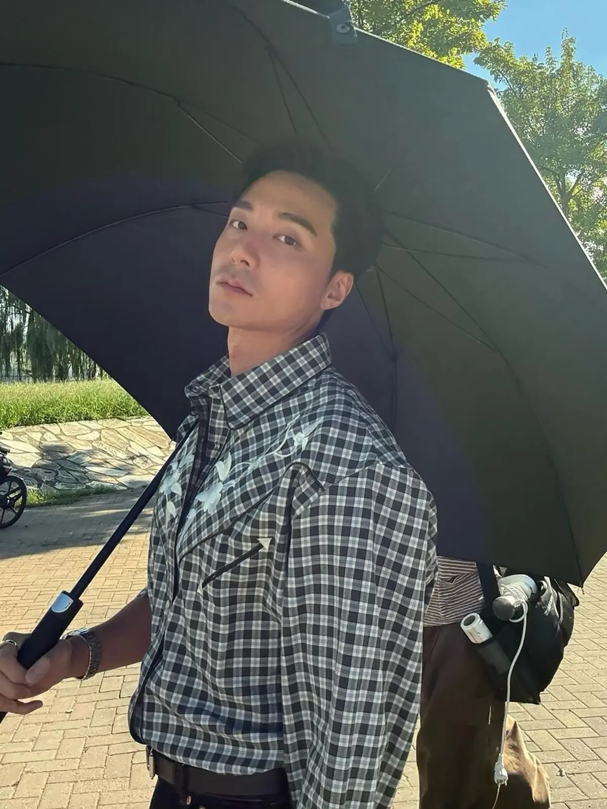 Roy Kim to release 'Your Name' OST remake Sept. 11, new song in October, and year-end concerts in November