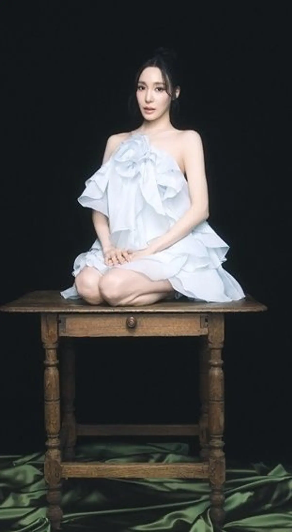 Tiffany Young drops debut solo studio album 'Edge Of Calm' with double title tracks