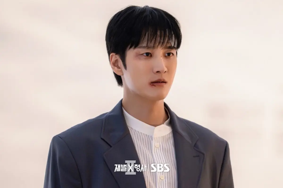 Yoo Seung-ho on his first villain role in 14 years — and what comes next after 'Tycoon X Detective 2'