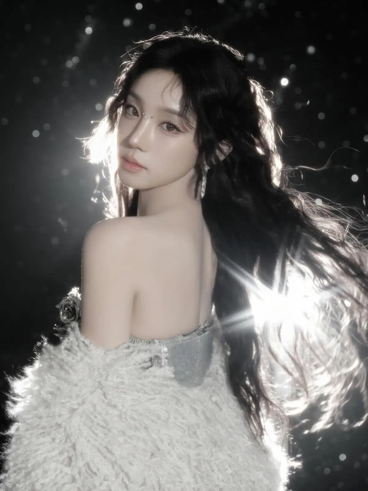 Yuqi wraps Chengdu stop of '2026 YUQI Fan-Con 27' tour, teases Beijing next